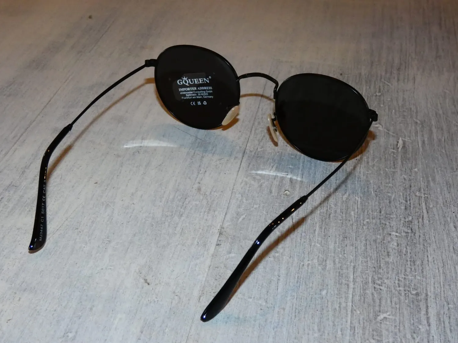 GQUEEN Retro Runde Sonnenbrille Schwarz Grau polarisiert