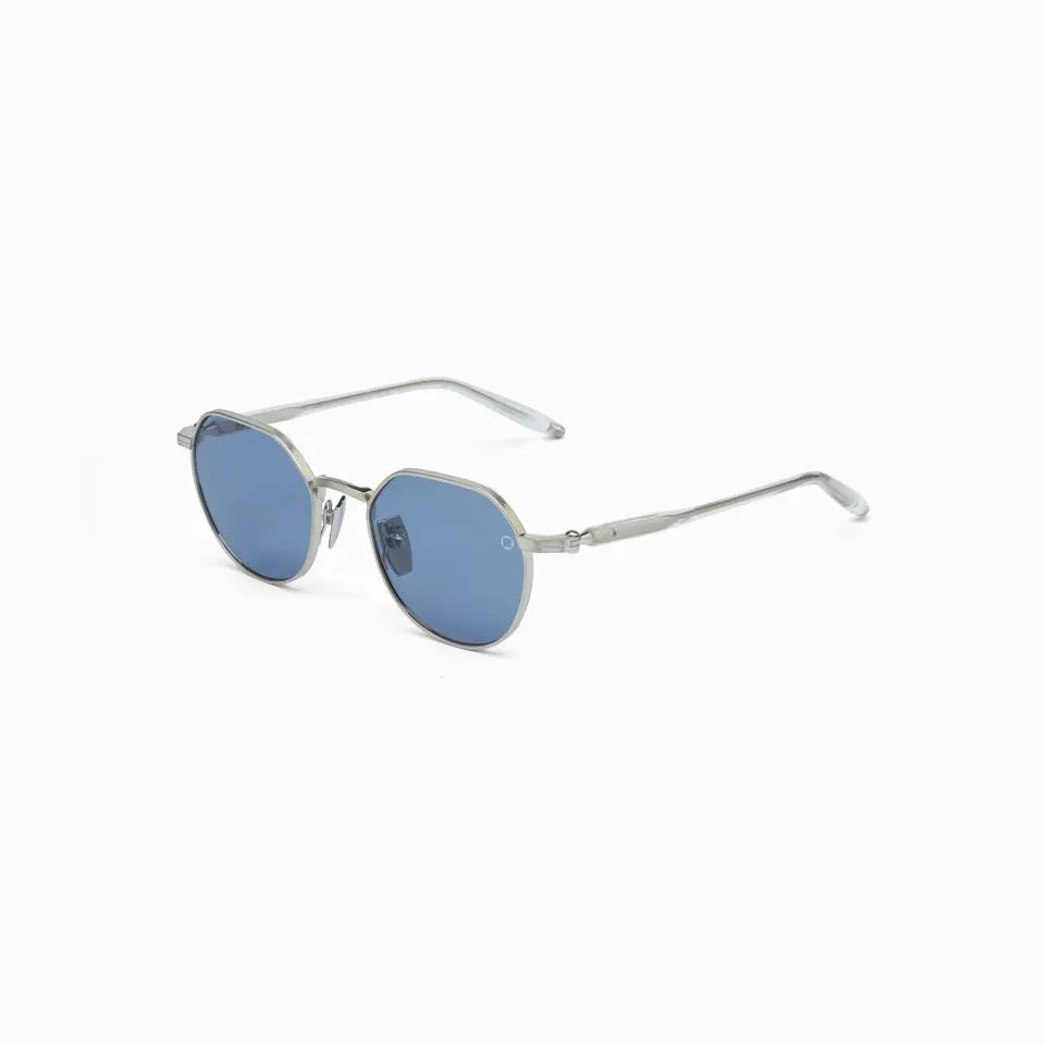 Akoni Etere Themis Sonnenbrille Brushed Silver Titan