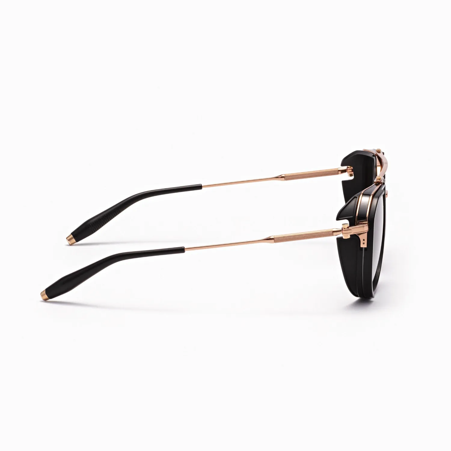 Akoni Delta Echo Sonnenbrille Matte Black Fliegerhaube