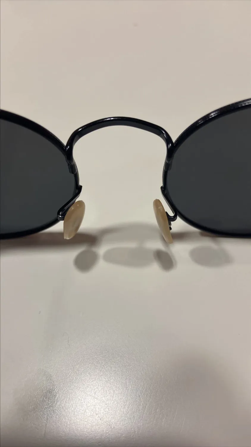 GQUEEN Retro Runde Sonnenbrille Schwarz Grau polarisiert