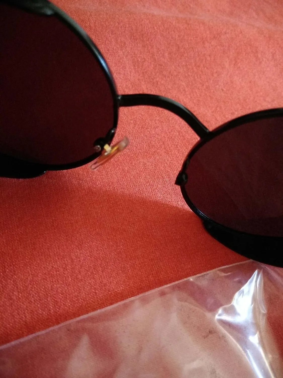 GQUEEN Runde Sonnenbrille Schwarz Grau polarisiert