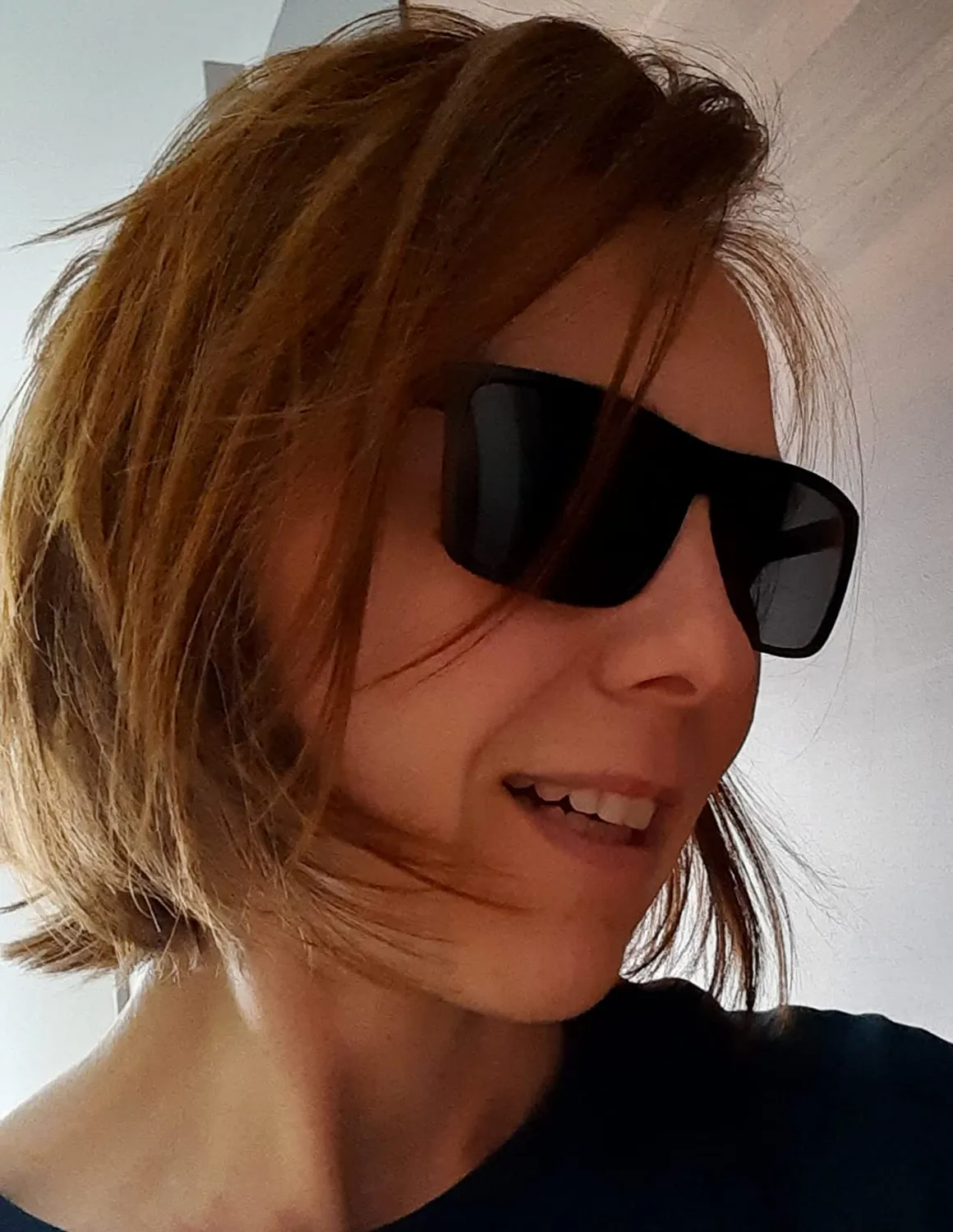 GQUEEN Retro Sonnenbrille Matt-Schwarz Grau polarisiert